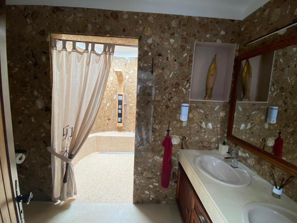 La Duomo Di Vulcano Villa Playa Honda  Buitenkant foto