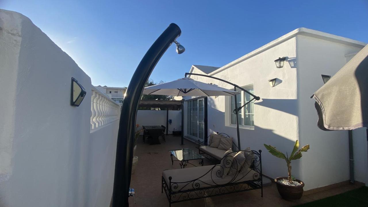 La Duomo Di Vulcano Villa Playa Honda  Buitenkant foto